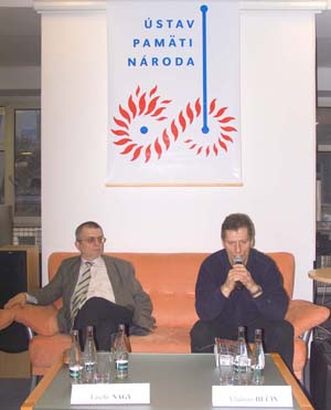 Foto: zľava László Nagy a disident a signatár Charty ´77 Vladimír Hučín Foto: zľava László Nagy a disident a signatár Charty ´77 Vladimír Hučín