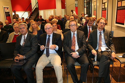Účastníci konferencie v Rakúskom kultúrnom inštitúte v Bratislave.