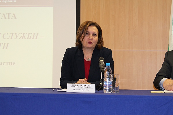 Vice-premiérka a ministerka vnútra Bulharska Rumiana Bachvarova vyzdvihla význam a prínos práce podobných komisí vo všetkých postkomunistických štátoch.