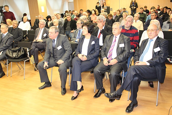 Účastníci konferencie v Dome Európy v bulharskej Sofii.