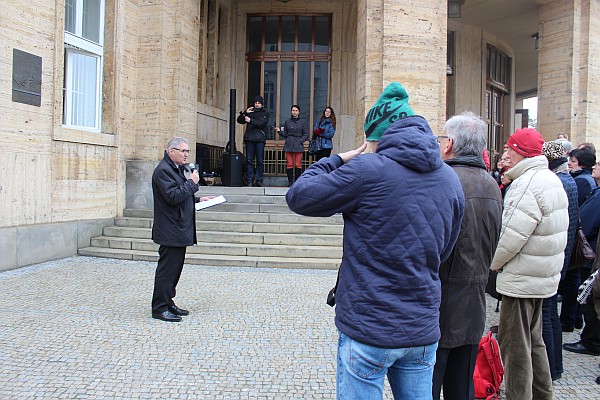 Spomienka na pochod študentov, predseda SpR ÚPN Ondrej Krajňák.