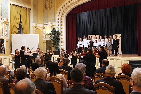 Kultúrny program počas oceňovania osobností v rámci Festivalu slobody 2016.