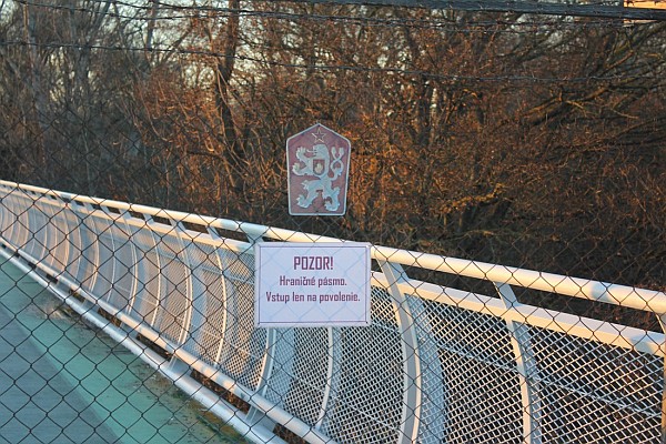 Zatvorená hranica do Rakúska - foto 2.