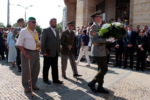 Zástupcovia Konfederácie politických väzňov Slovenska