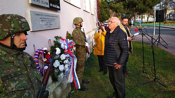 Synovec Antona Mačugu František Asher