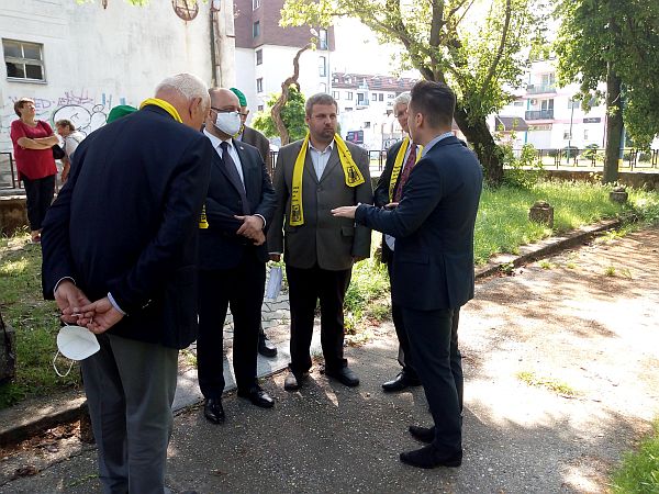 Ján Pálffy a Michal Gašaj v diskusii so zástupcami Konfederácie politických väzňov Slovenska