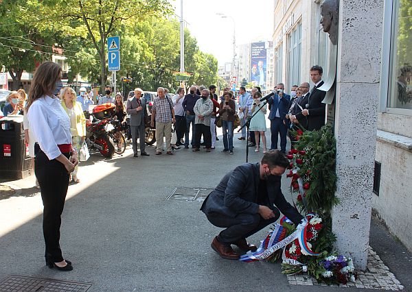 Na pietnej spomienke sa zúčastnila aj starostka MČ Bratislava-Staré Mesto Zuzana Aufrichtová