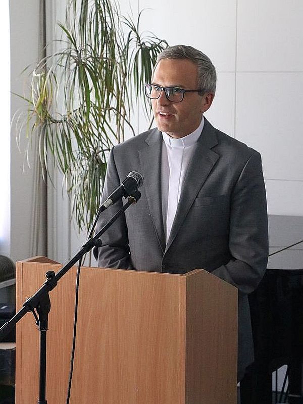 Dr. Michal Klakus počas prednášky. Foto Branislav Kinčok