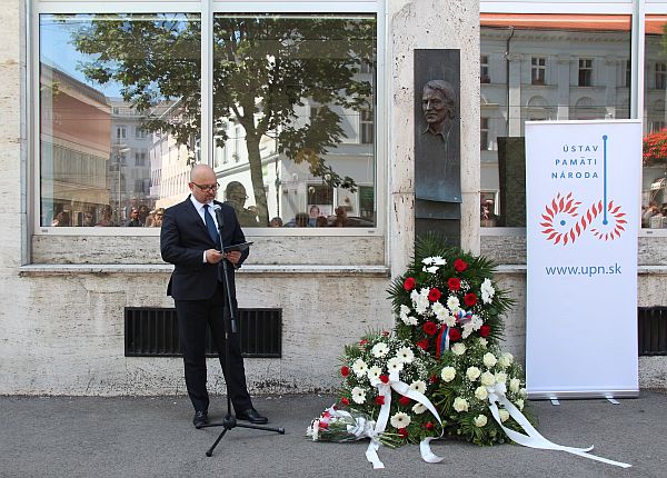 Predseda Správnej rady ÚPN Ján Pálffy počas príhovoru