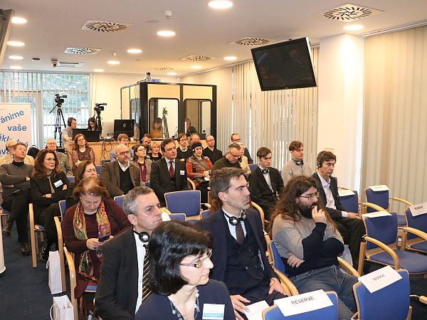 Foto 1: Prítomní – Účastníci konferencie