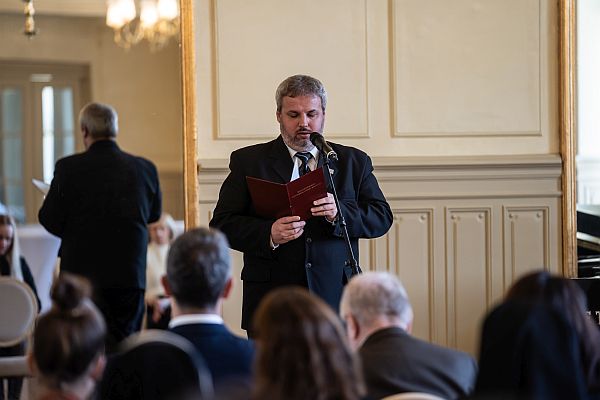 Foto 8: Predseda Konfederácie politických väzňov Slovenska Peter Sandtner