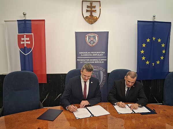 Foto: Podpis memoranda o vzájomnej spolupráci (zdroj: ÚPN)