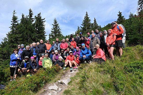Účastníci spomienkového stretnutia na "kuriérov Božieho slova". Foto: Karol Dubovan