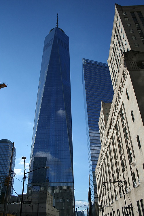 Mrakodrap Freedom Tower, ktorý stojí na mieste niekdajších Dvojičiek.